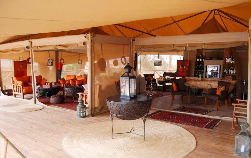 Elephant Bedroom Camp Archers Post Exterior photo